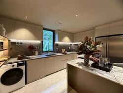 River Modern (D9), Apartment #528470631
